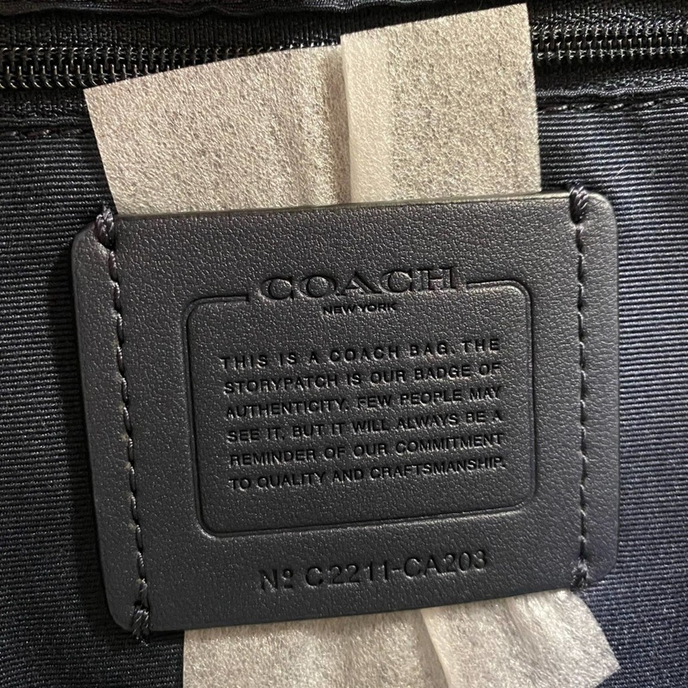 NWT💃Coach Dempsey Carryall with Coach Patch/ Straw and refined pebble leather - Picture 8 of 10